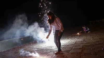 closure of cracker factories would lead to rs 16 billion npas  warns industry