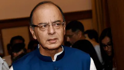 60 economists send wake up call to arun jaitley on maternal benefits