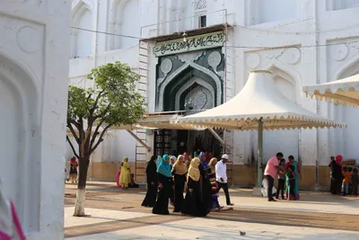 watch  will muslims vote for the congress in karnataka 