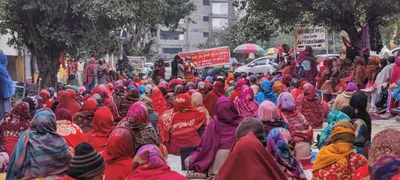 promises made by modi  khattar unfulfilled  anganwadi workers continue strike in gurgaon