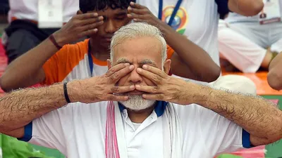 the yoga sutra is incompatible with modern postural yoga  and science