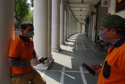 watch   food delivery work plummets after news of pizza boy s covid 19 infection