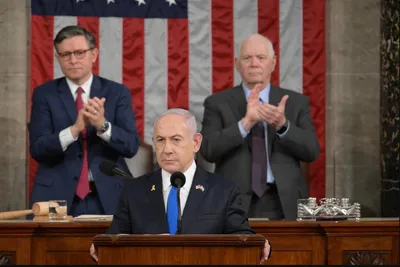 applause and protest as benjamin netanyahu addresses divided us congress on gaza