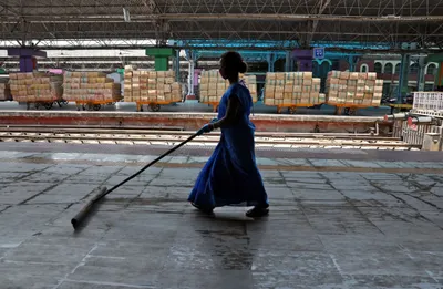 india needs a big bang stimulus  not sermons on how there is no free lunch