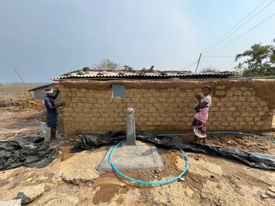 as poll battle for oraons hinges on communal politics  not a drop to drink in lohardaga villages