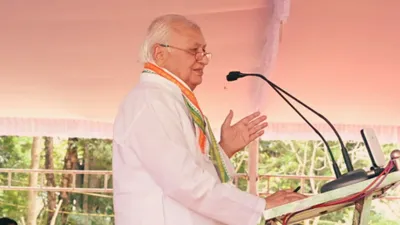 kerala governor versus vice chancellors   no one can be asked to quit   says hc