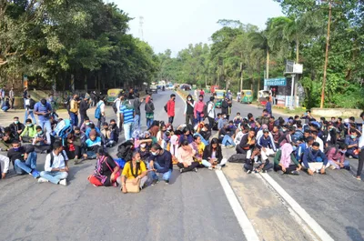 tripura  protesters vandalise bjp offices over police jobs  allege party made false promises