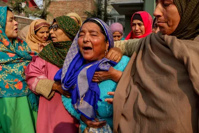nine dead in srinagar police station blast tied to terror module probe