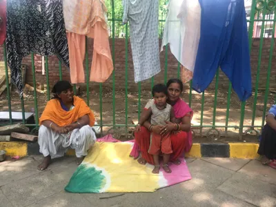 watch   in soaring heat  where do delhi s homeless get drinking water from 