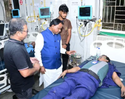 fire at cuttack hospital kills 10 patients  injures 11