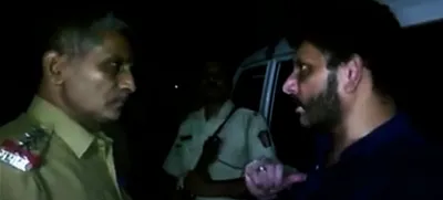 four year old video circulated to falsely claim waris pathan threatened cops amidst lockdown