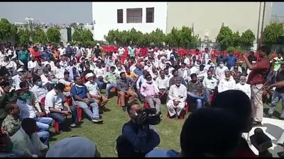 hathras case  at bjp leader s house  rally held in support of the accused