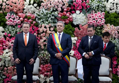 duque becomes colombia s president  promising to unite divided nation