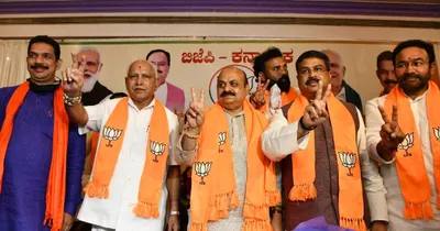 karnataka elections  bjp faces heat from snubbed leaders as it juggles competing interests