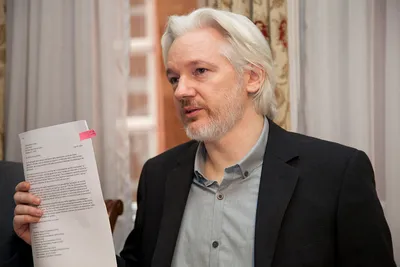 julian assange  a timeline of events