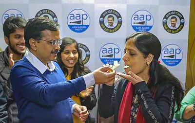 arvind kejriwal may be liberal india s darling  but he isn t the solution we need