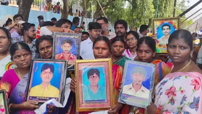 at decennial fete  kin of those who died in telangana agitation pour out their woes