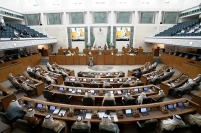 kuwait government resigns en masse as emir faces first big challenge