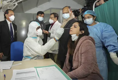 a tale of two pandemics  why covid failed where hiv succeeded