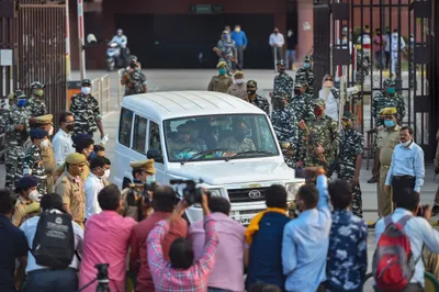 would you have burnt body if victim s family was well to do  hc pulls up up officials