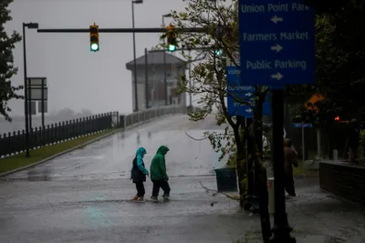 hurricane florence deluges carolinas ahead of landfall