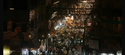 a city or a capital  the trouble with new delhi s identity