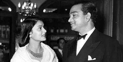  the house of jaipur  maps the history  glamour and feuds of a former royal family