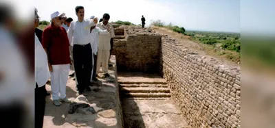 what did modi do to promote dholavira  now a unesco site  as gujarat cm 