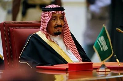 saudi king sacks top ministers  gives more power to crown prince mohammed bin salman