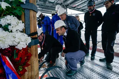  panders to rightwing   france passes new   strict  immigration bill