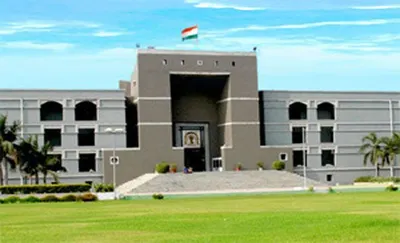 forward prisoners  pleas to hc within 48 hours  gujarat hc tells jail authorities