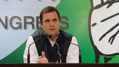 by going solo in up  congress demonstrates its penchant for suicide