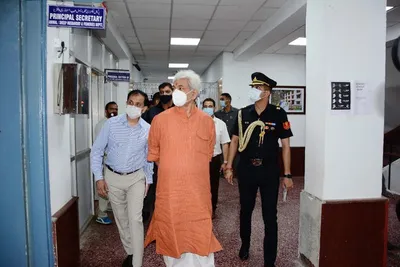 centre s new rules leave j k chief minister powerless over police  ips officers