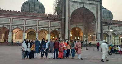 reimagining indo pak history in a borderless place