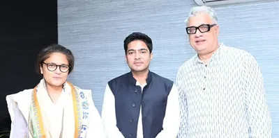 former mp sushmita dev joins trinamool a day after quitting congress