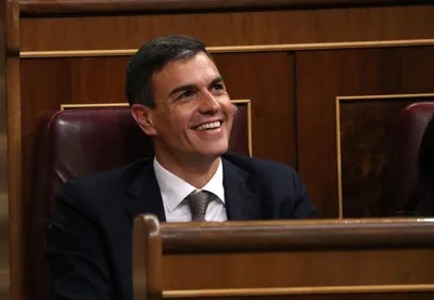 spain s socialists on course to regain power