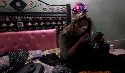 pakistan s transgender rights bill is a small step towards a big leap