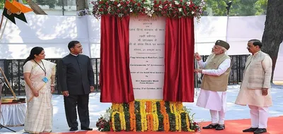 modi and the sangh parivar want to appropriate the strongly secular netaji