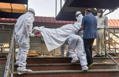 watch   covid 19 daily bulletin  delhi hospitals told to display availability of beds