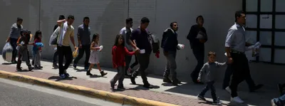 judge urges us to focus on reuniting deported parents with children